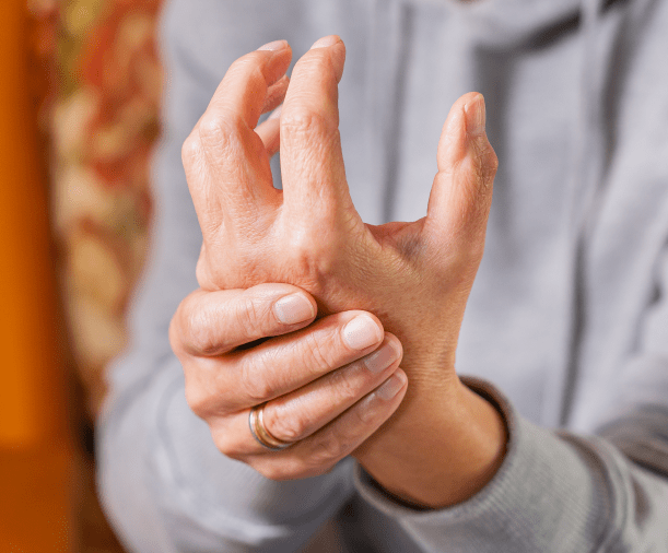 Hand pain cause by rheumatoid arthritis